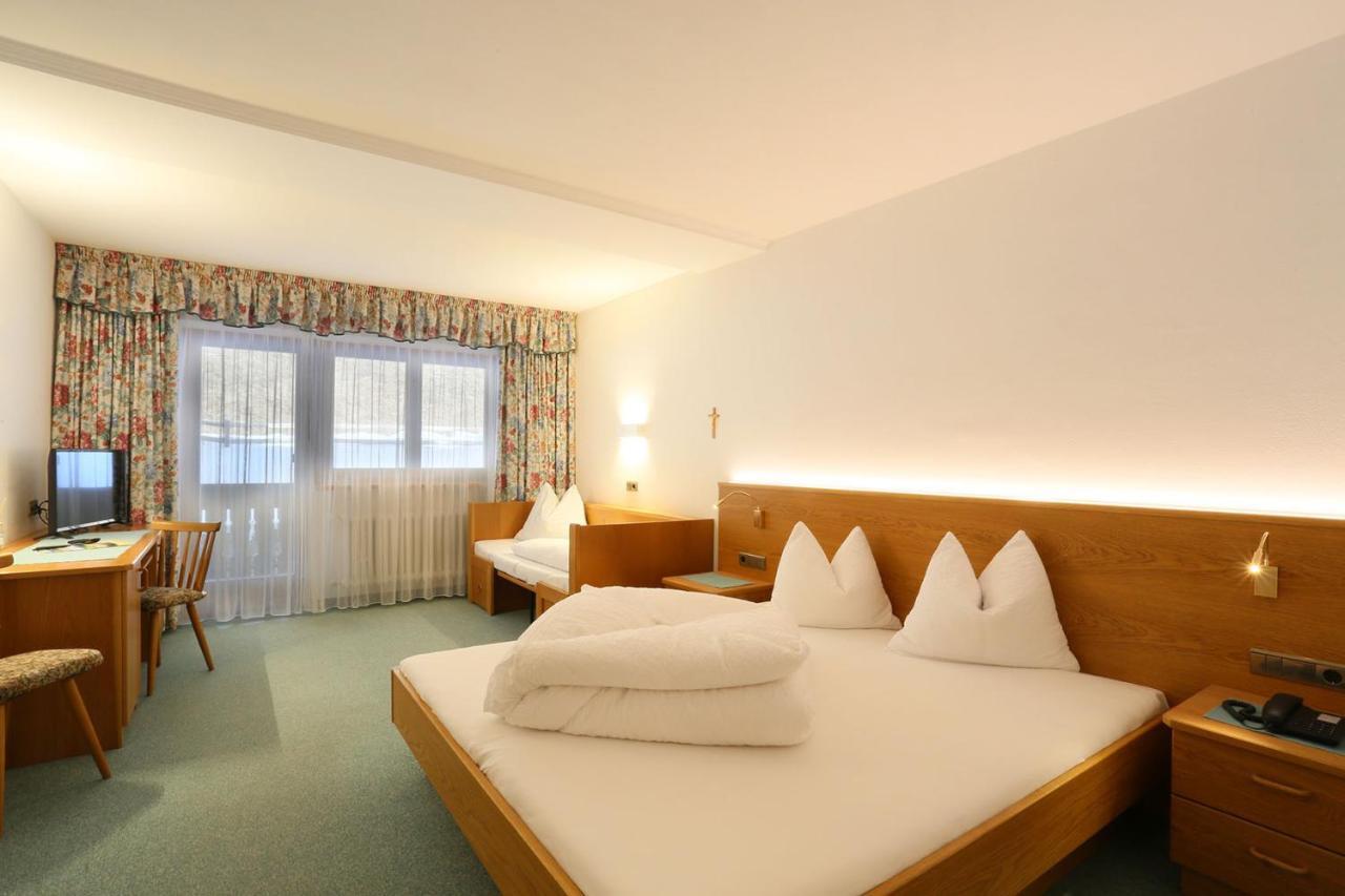 Alpenhotel Ratsberg 1650M Dobbiaco Esterno foto