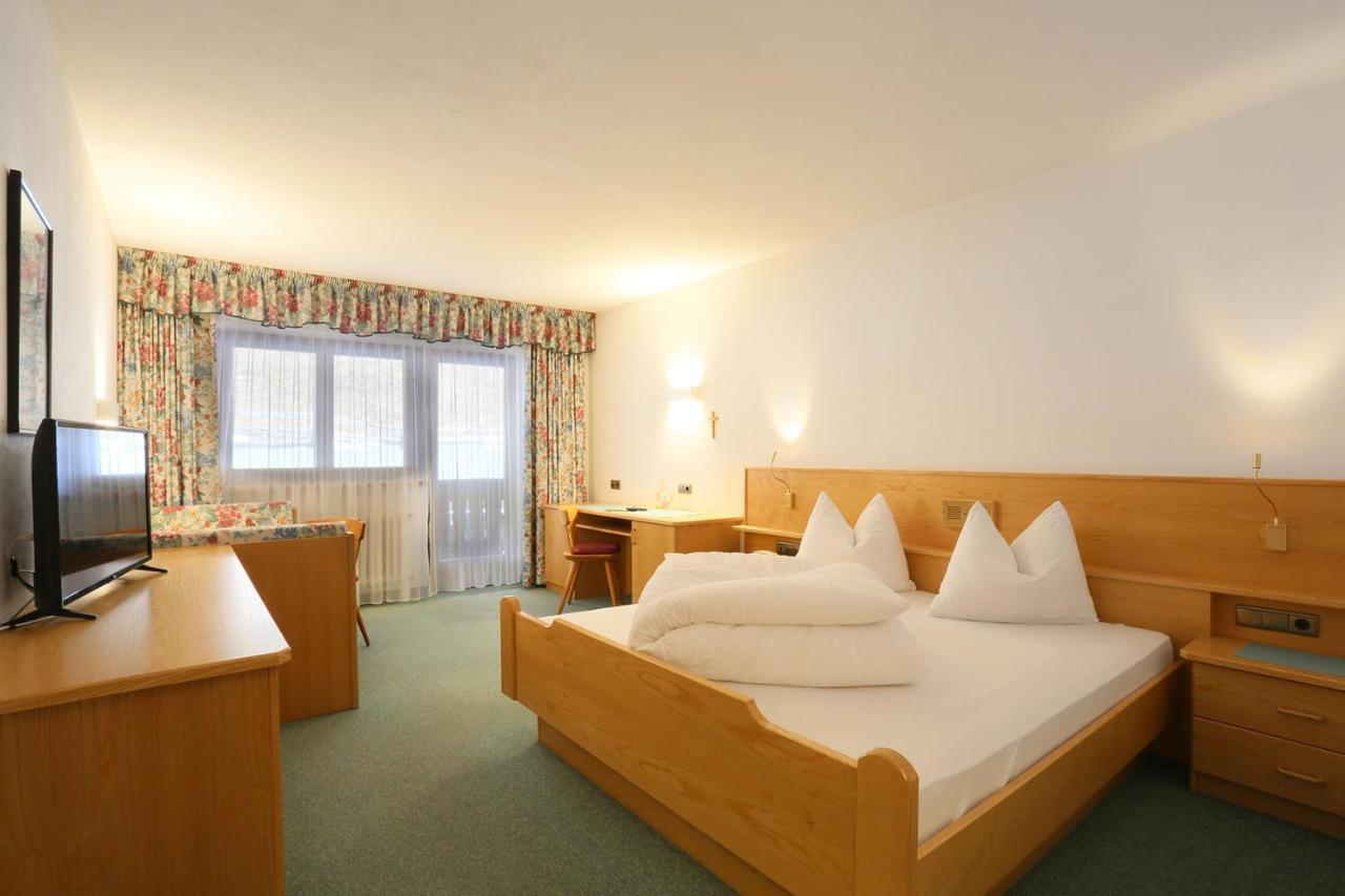 Alpenhotel Ratsberg 1650M Dobbiaco Esterno foto