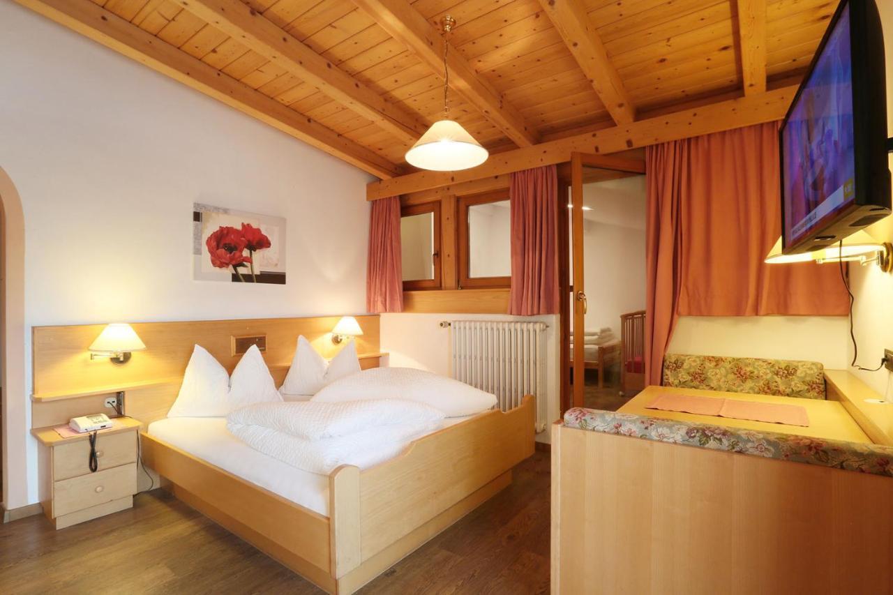 Alpenhotel Ratsberg 1650M Dobbiaco Esterno foto