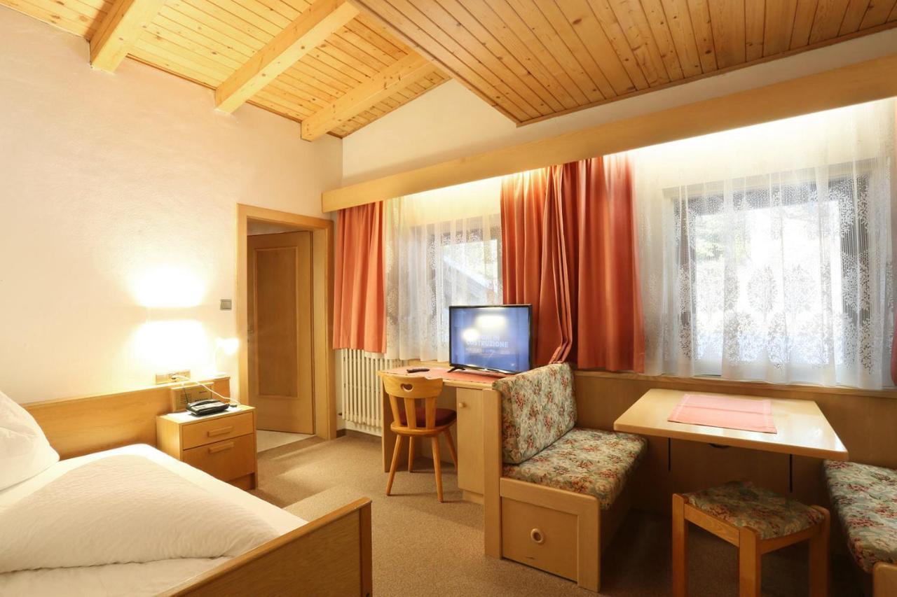 Alpenhotel Ratsberg 1650M Dobbiaco Esterno foto