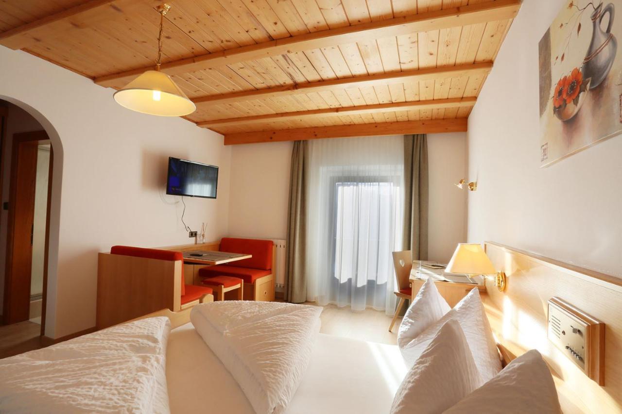 Alpenhotel Ratsberg 1650M Dobbiaco Esterno foto